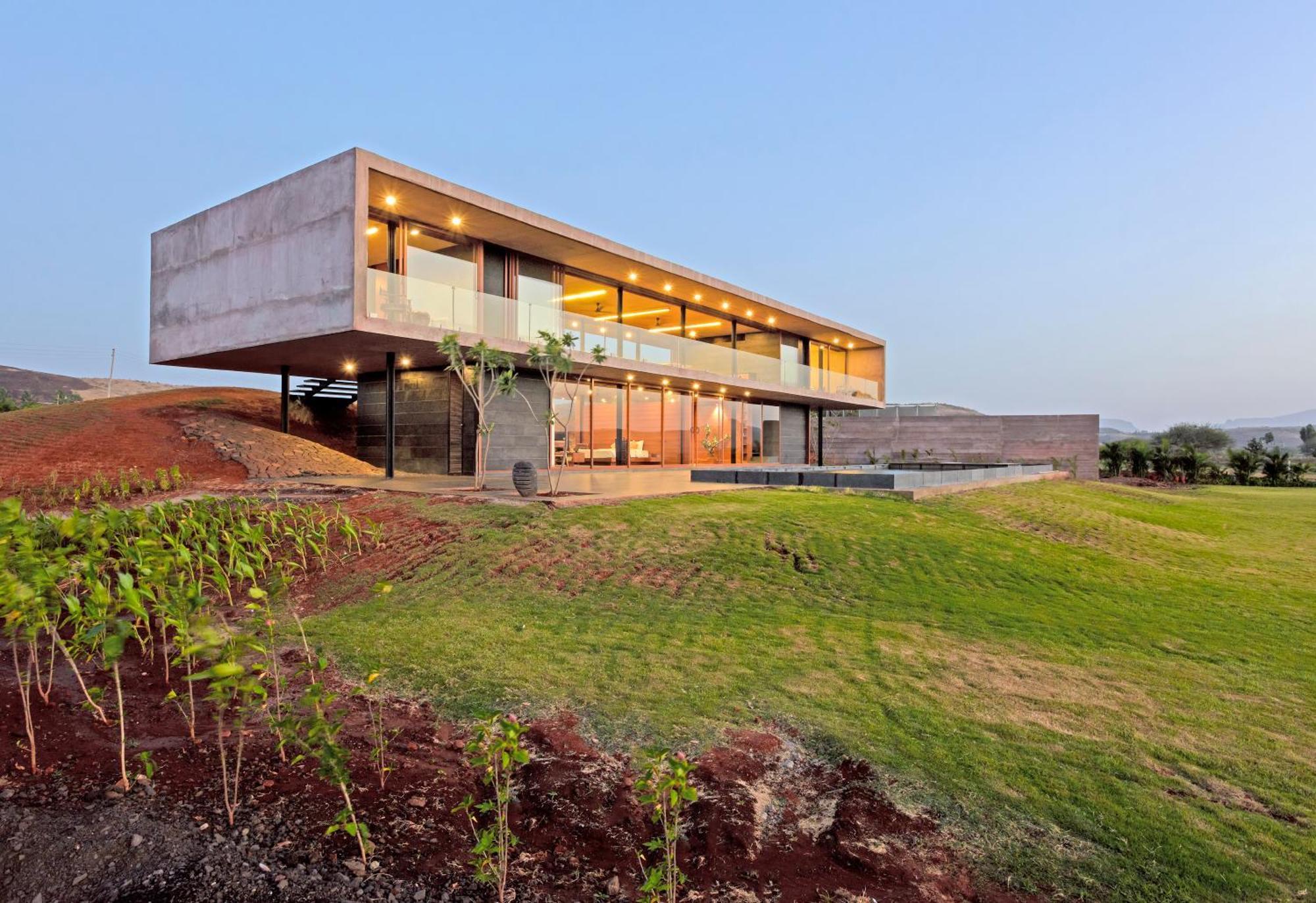 Hotel Beyond By Sula à Nashik Extérieur photo